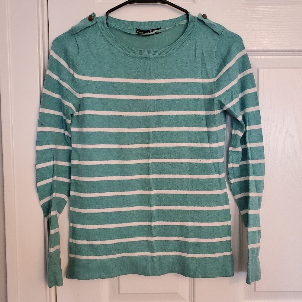XS Atmosphere light sweater